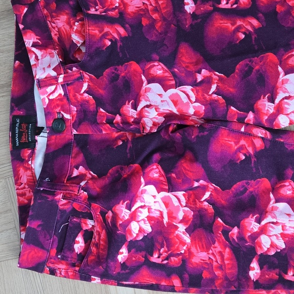 BANANA REPUBLIC L. Wren Scott Collection Red/Burgandy/Black Floral Pants 6 - Picture 3 of 5